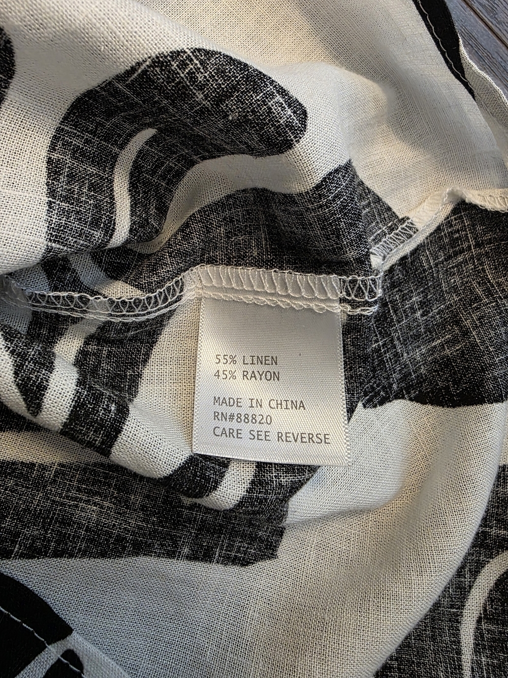 Christian Siriano Black and White Botanical Print Top - Picture 4 of 6